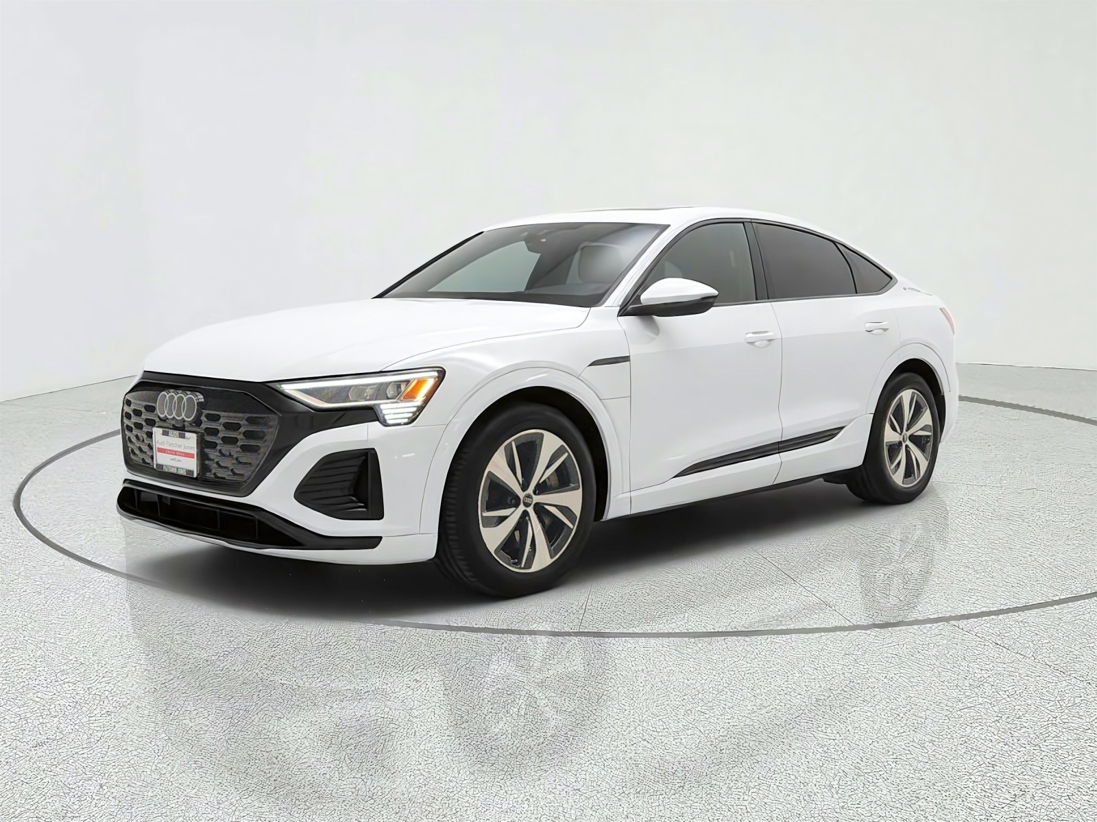 2024 Audi Q8 e-tron Sportback S line Premium