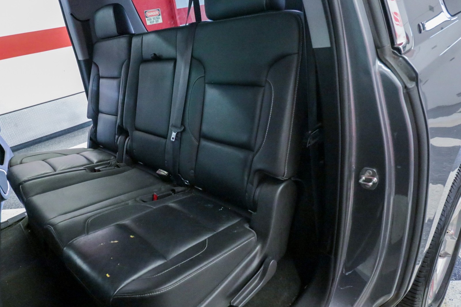 Used Car 2018 Chevrolet Suburban  Lt For Sale Under $25,000 In Austin, Texas