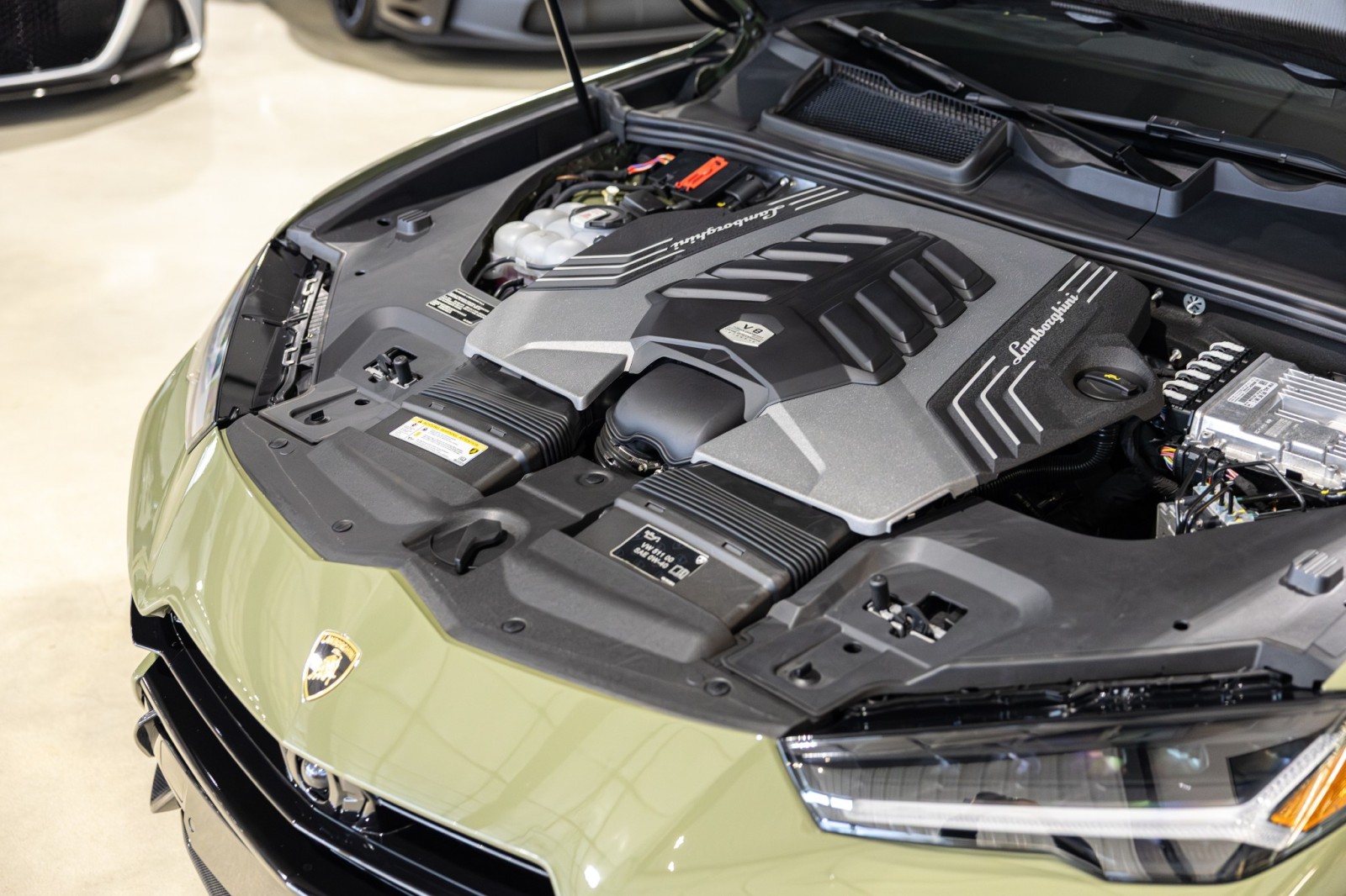 Used Car 2024 Lamborghini Urus  Performante For Sale Under $320,000 In Boerne, Texas