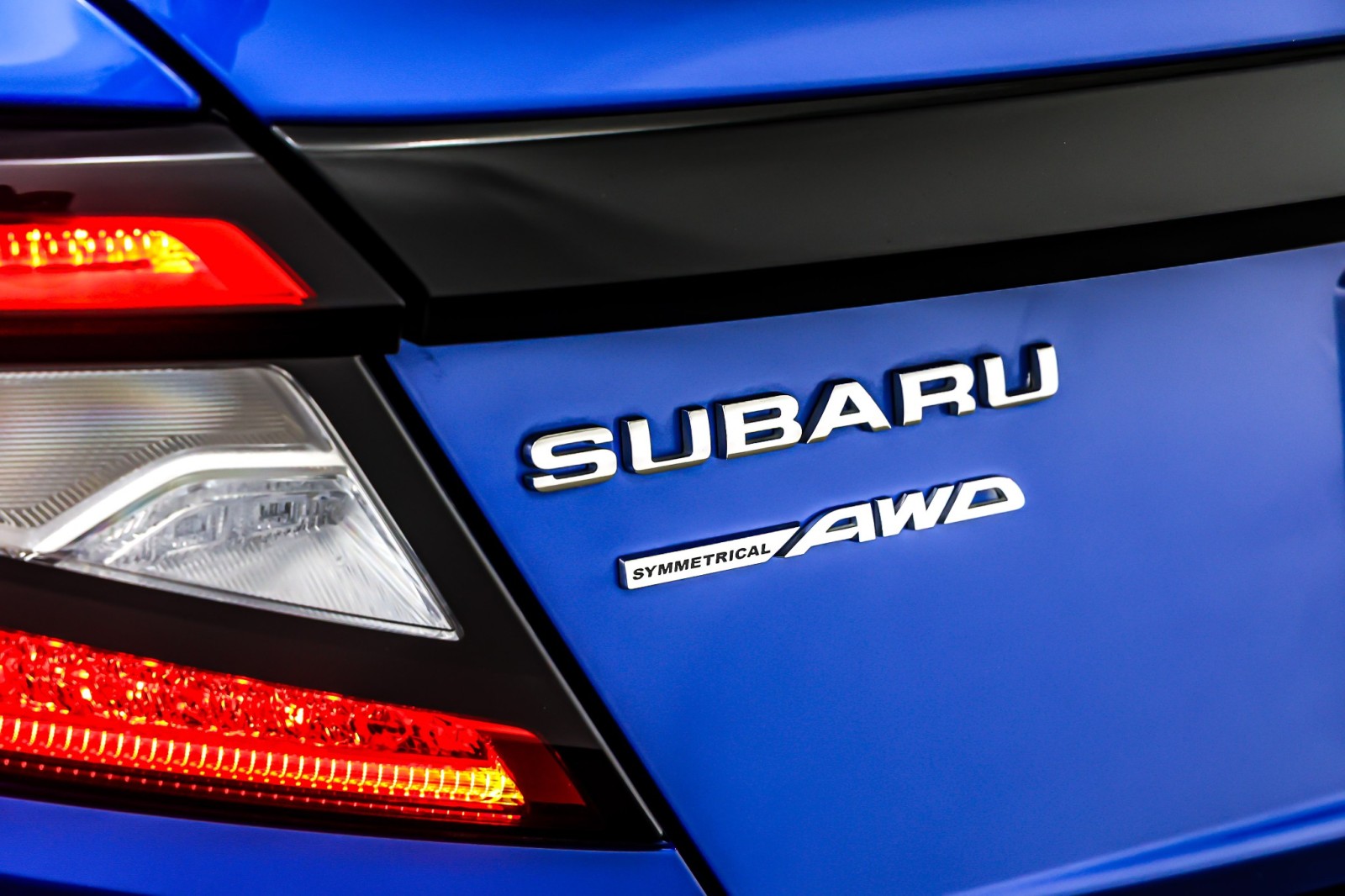 Used 2022 Sapphire Blue Subaru Manual image 9