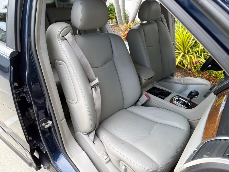 2008 Cadillac SRX SUNROOF LOW MILES 52,938 in , 