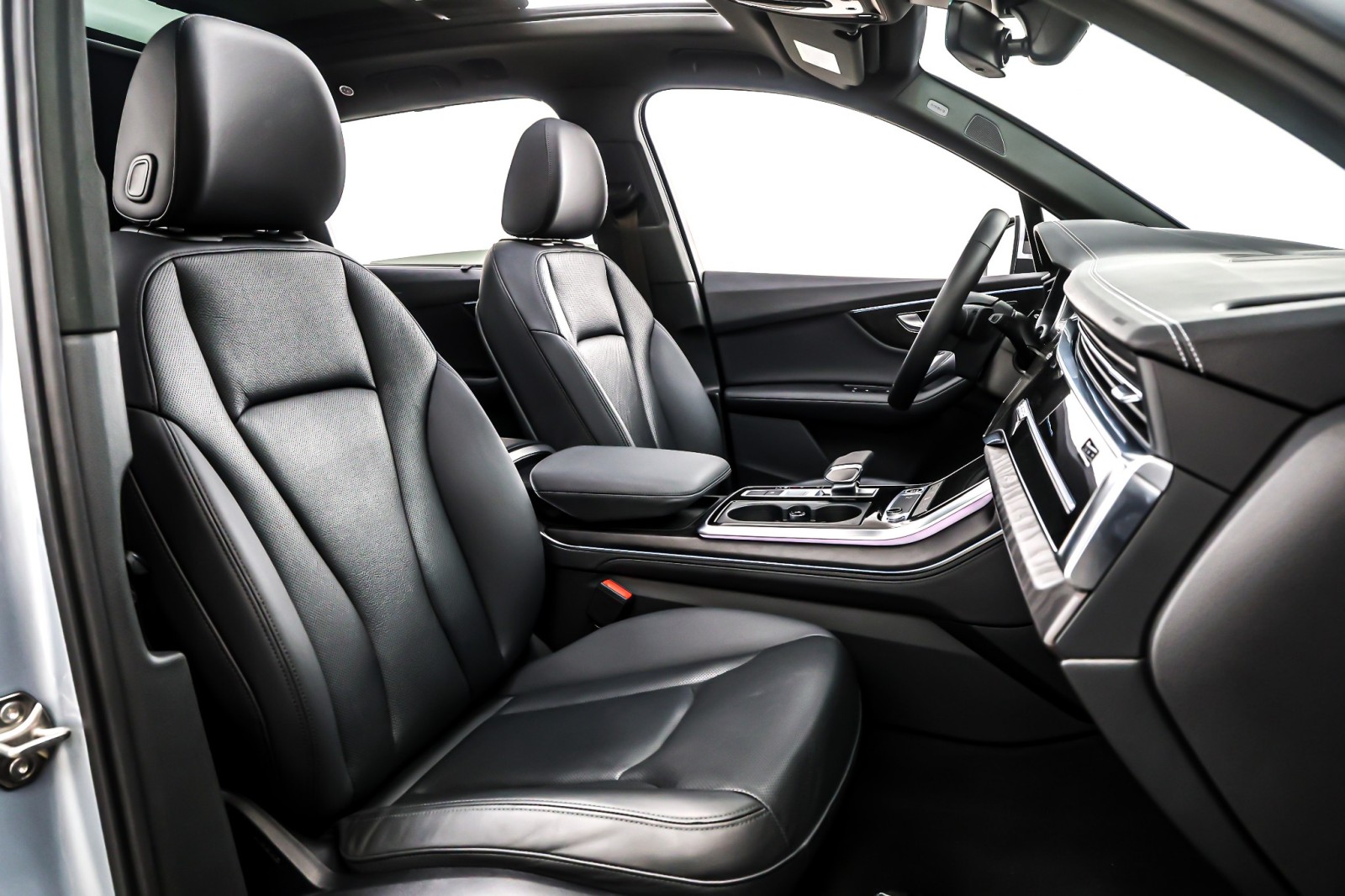 Used 2023 Satellite Silver Metallic Audi Premium Plus 55 TFSI quattro image 7