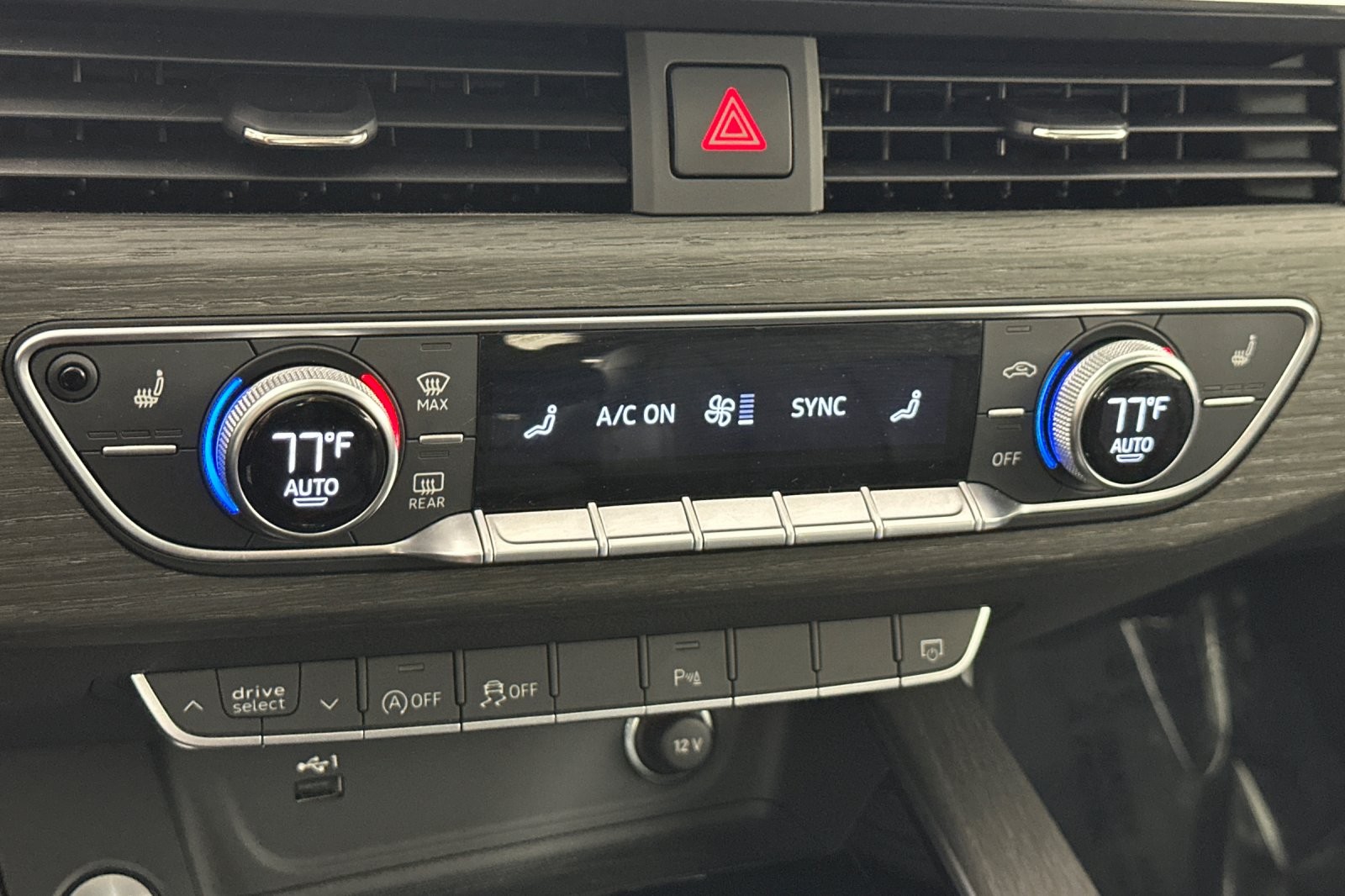 Used 2023 Brilliant Black Audi Premium Plus 40 TFSI quattro image 18