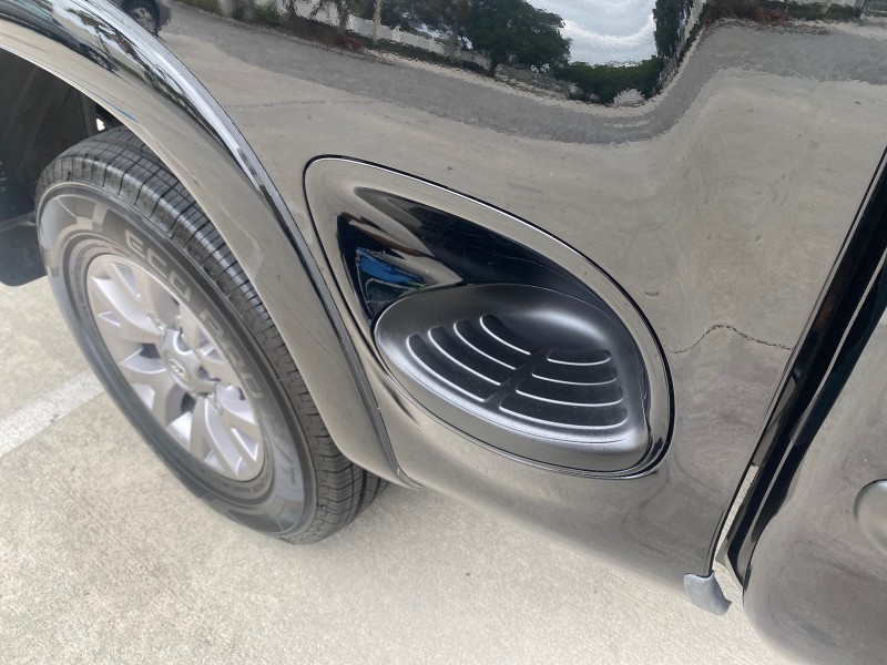 2004 Toyota Tundra SR5 1 OWNER 4WD XTRA CAB STEP SIDE in , 