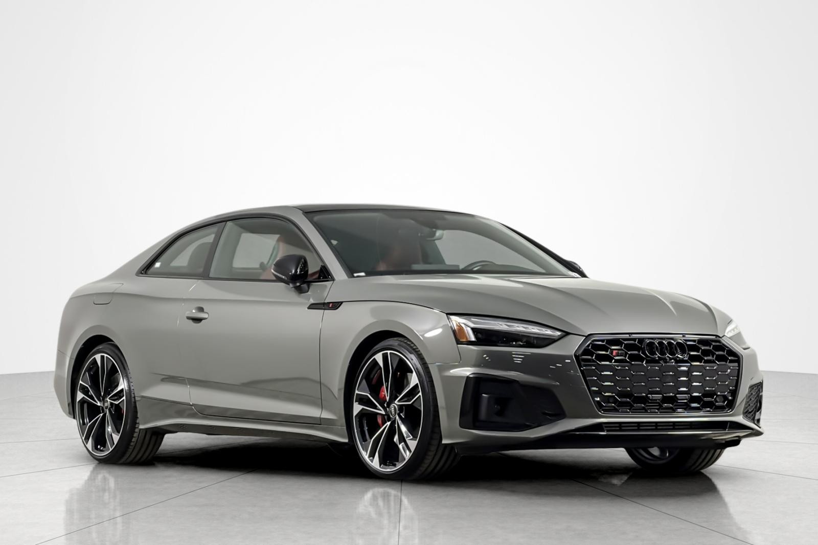 Used 2023 Chronos Gray Metallic Audi Premium Plus 3.0 TFSI quattro image 7