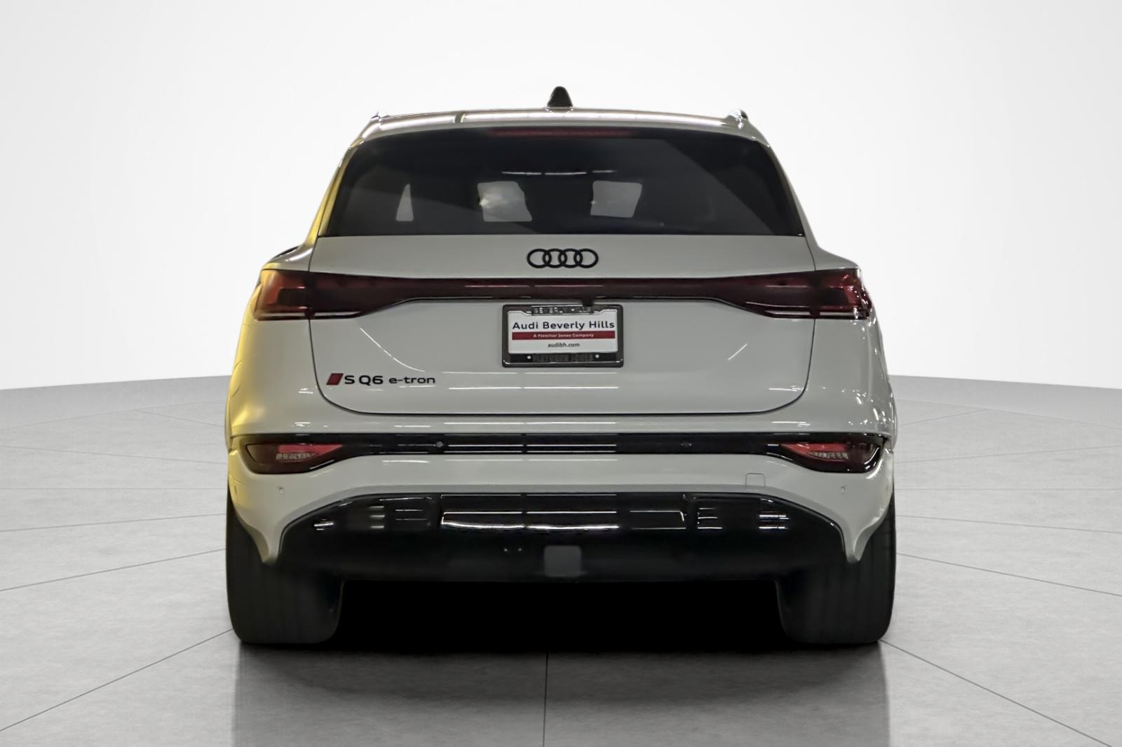 New 2027 Glacier White Metallic Audi Premium Plus quattro image 5