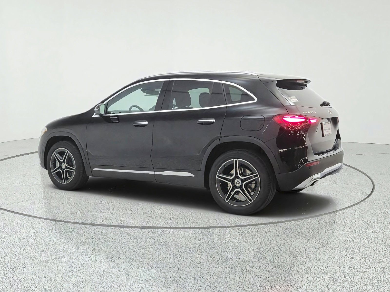 New 2026 Night Black Mercedes-Benz GLA 250 SUV image 7