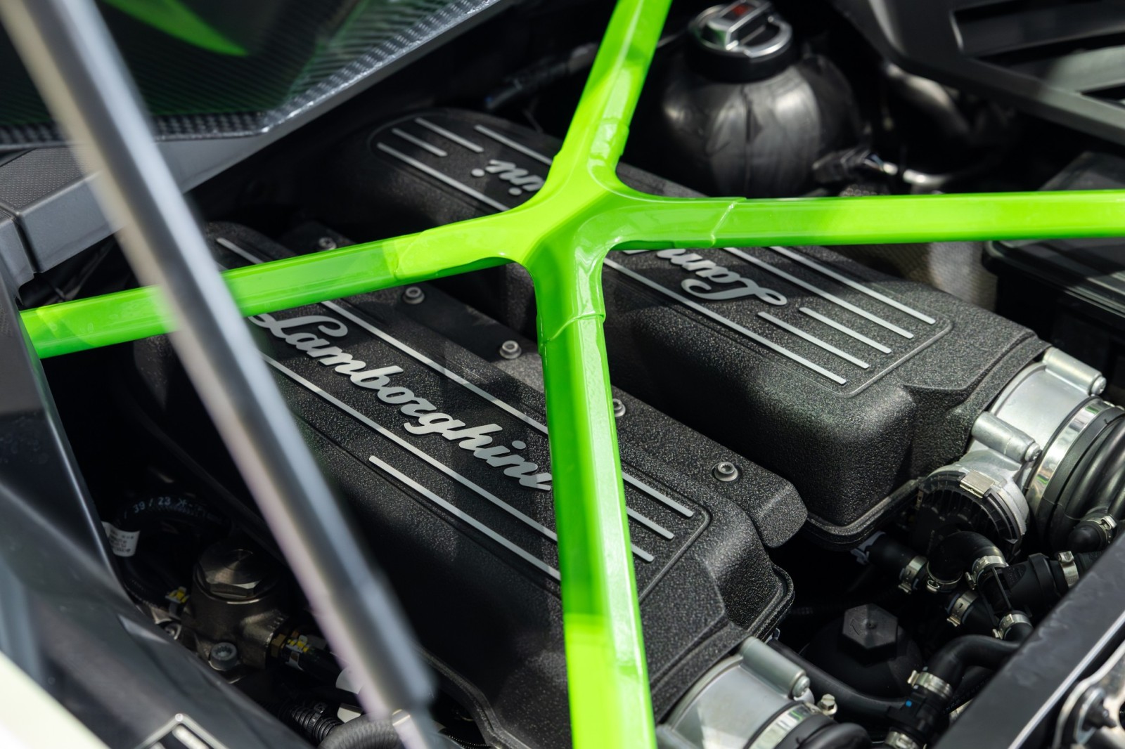 Used Car 2024 Lamborghini Huracan Tecnica  For Sale Under $380,000 In Boerne, Texas