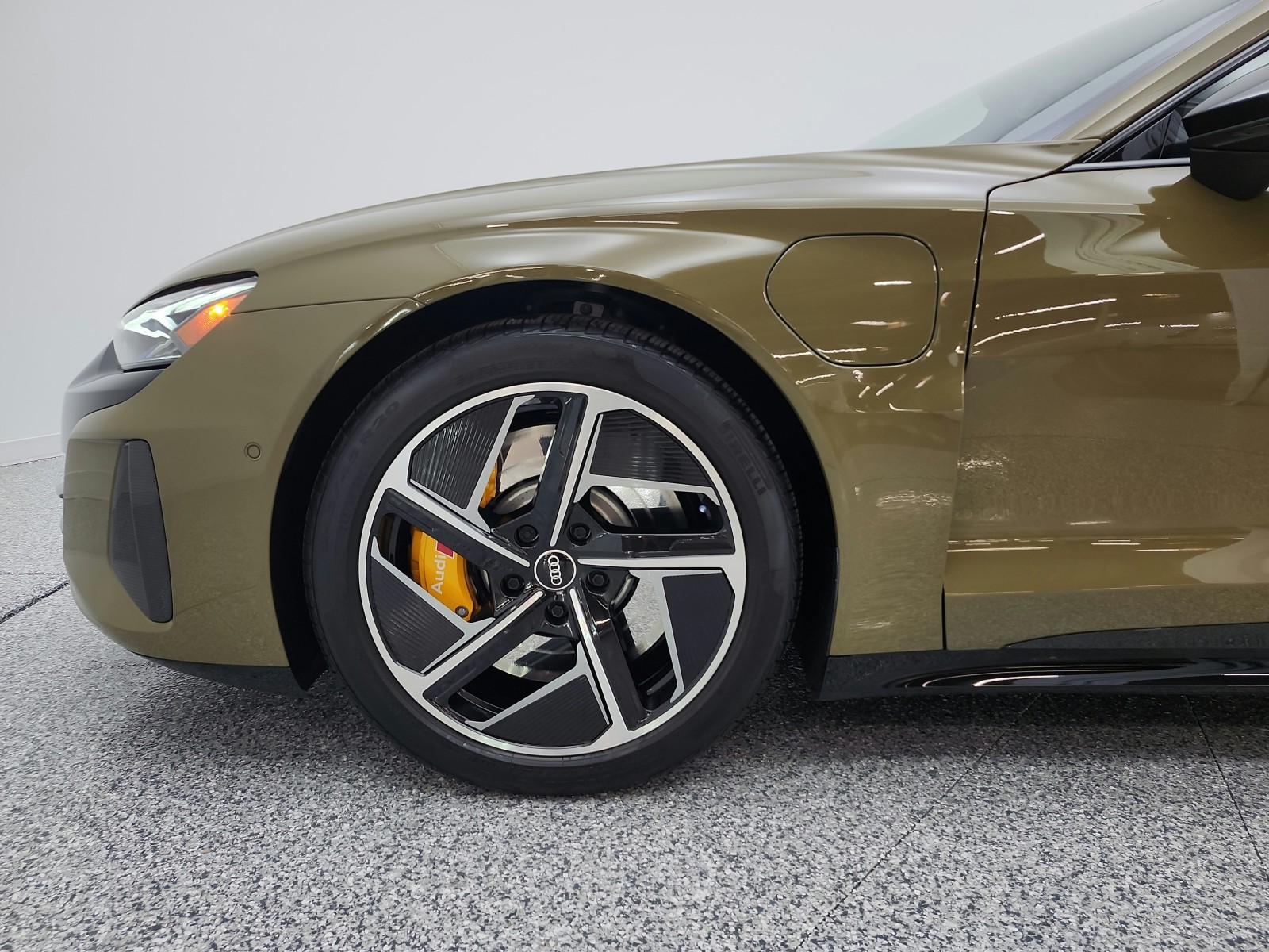 Used 2023 Tactical Green Metallic Audi quattro image 20