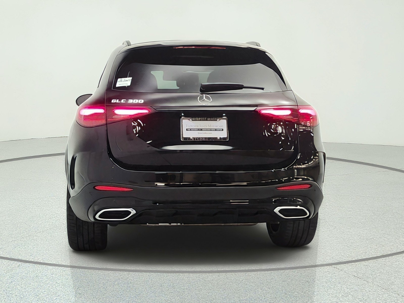 New 2027 Black Mercedes-Benz GLC 300 SUV image 6