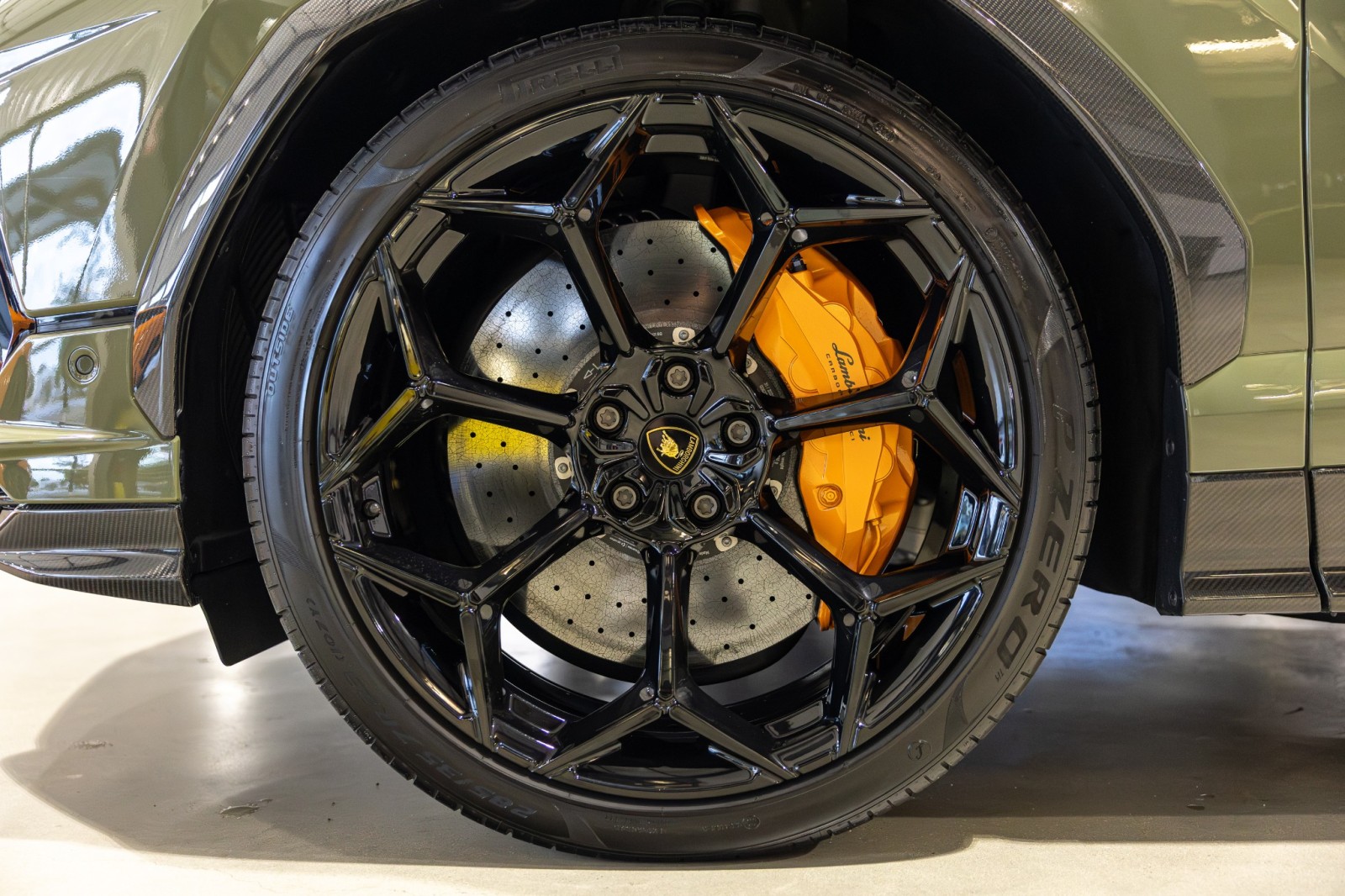 Used Car 2024 Lamborghini Urus  Performante For Sale Under $320,000 In Boerne, Texas