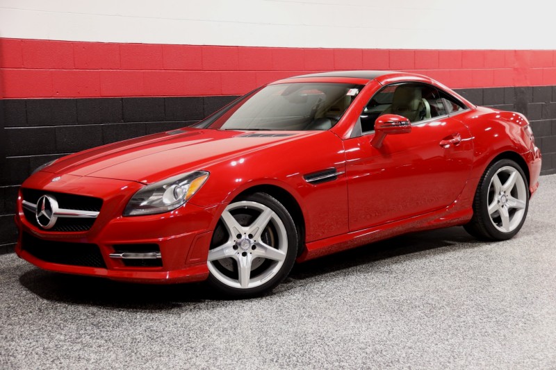 2012 Mercedes-Benz SLK 350 AMG Sport 2dr Roadster in , 
