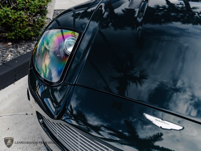 Aston Martin Vanquish