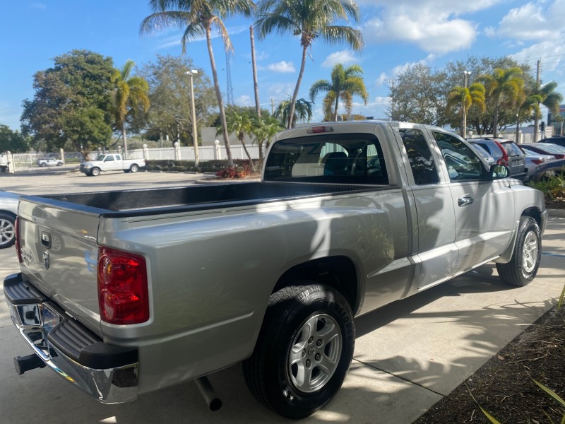 2006 Dodge Dakota SLT CLUB CAB LOW MILES 55,990 in , 