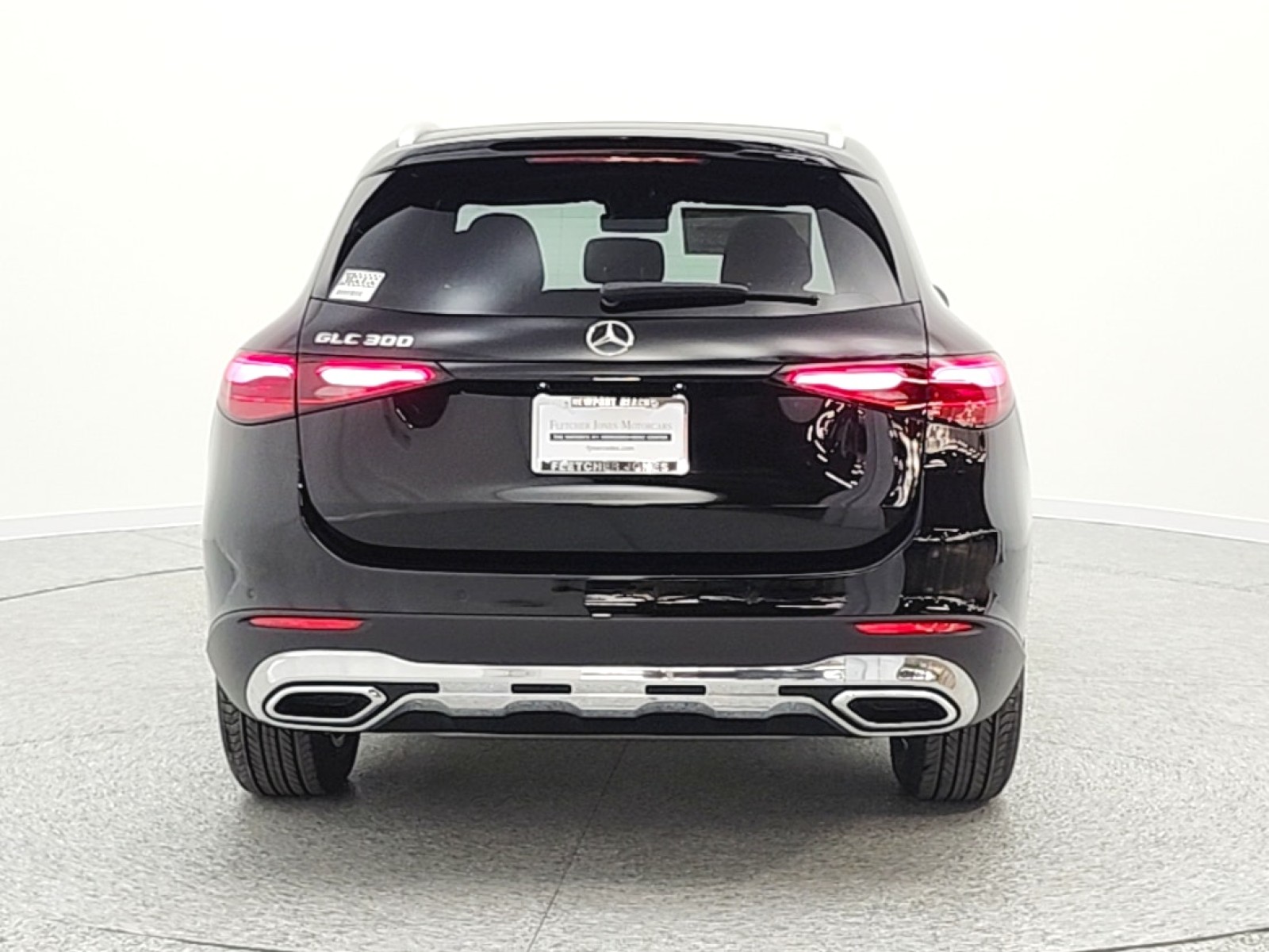 New 2026 Black Mercedes-Benz GLC 300 image 6