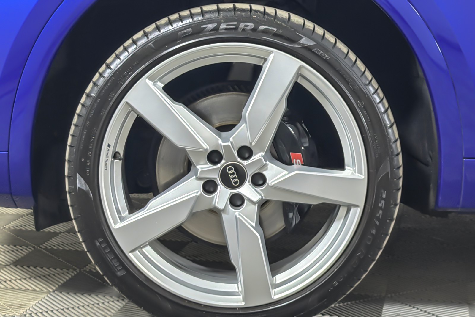 Used 2023 Ultra Blue Metallic Audi Premium Plus 3.0 TFSI quattro image 25
