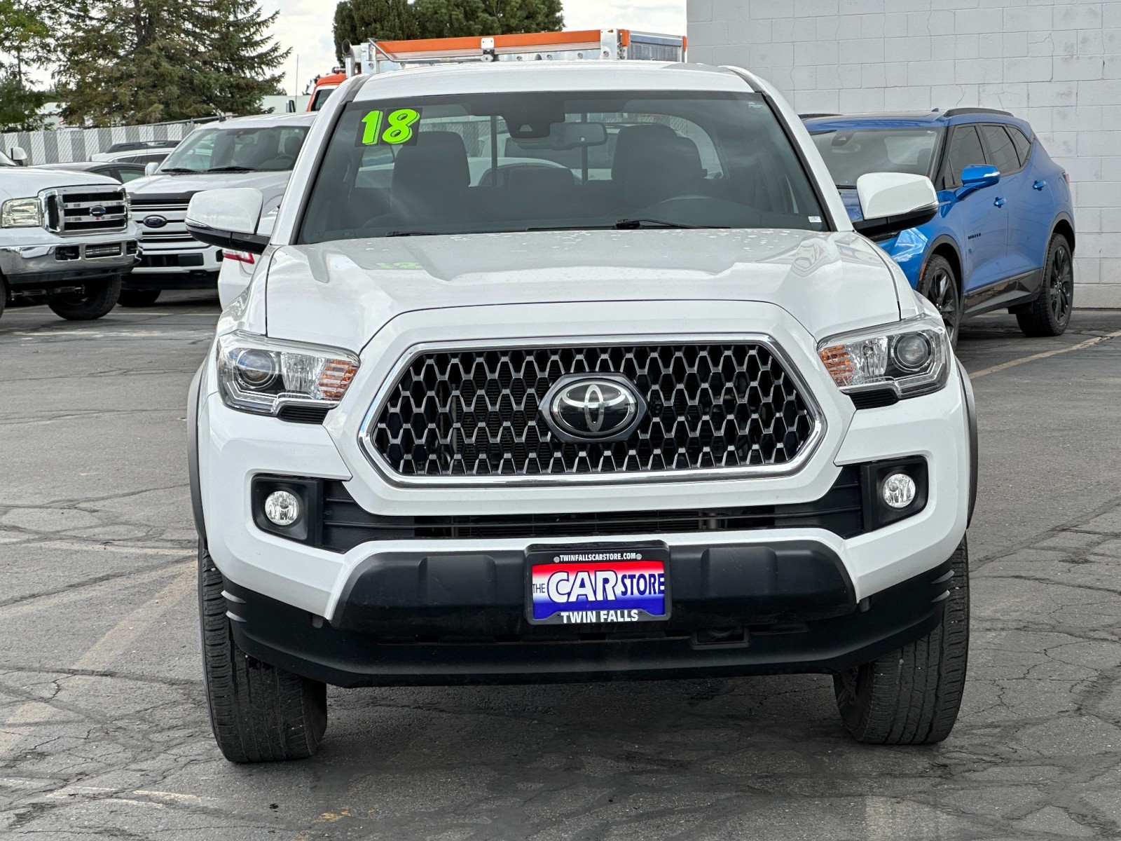 2018 Toyota Tacoma TRD Off Road 2