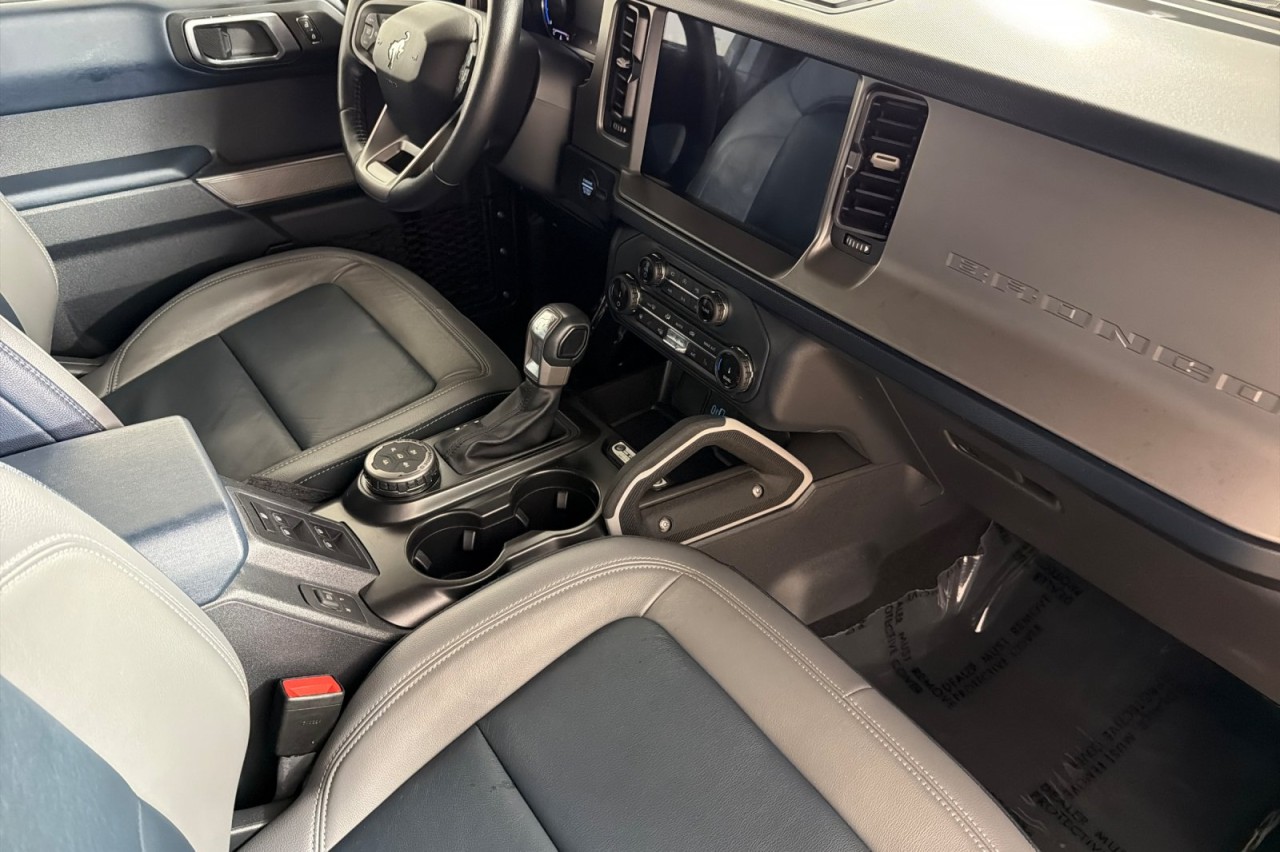 Used 2022 CACTUS GREY Ford Outer Banks image 14