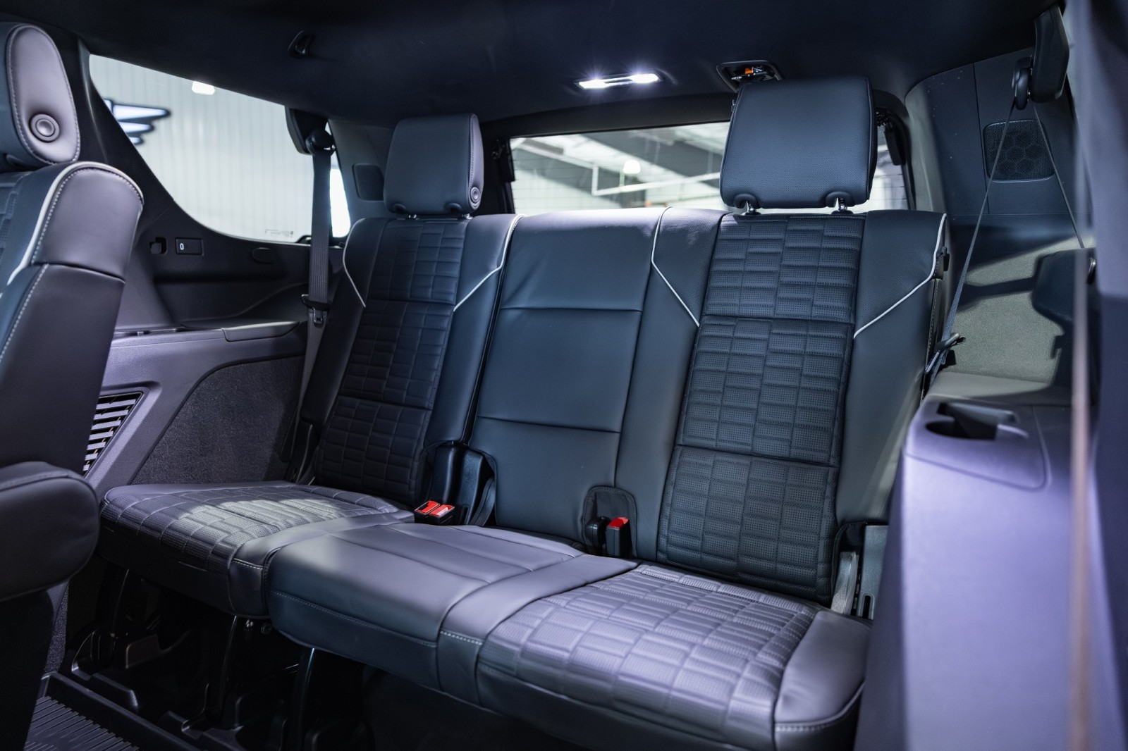 Used Car 2025 Cadillac Escalade  4wd Sport Platinum - Onyx Package For Sale Under $130,000 In Boerne, Texas