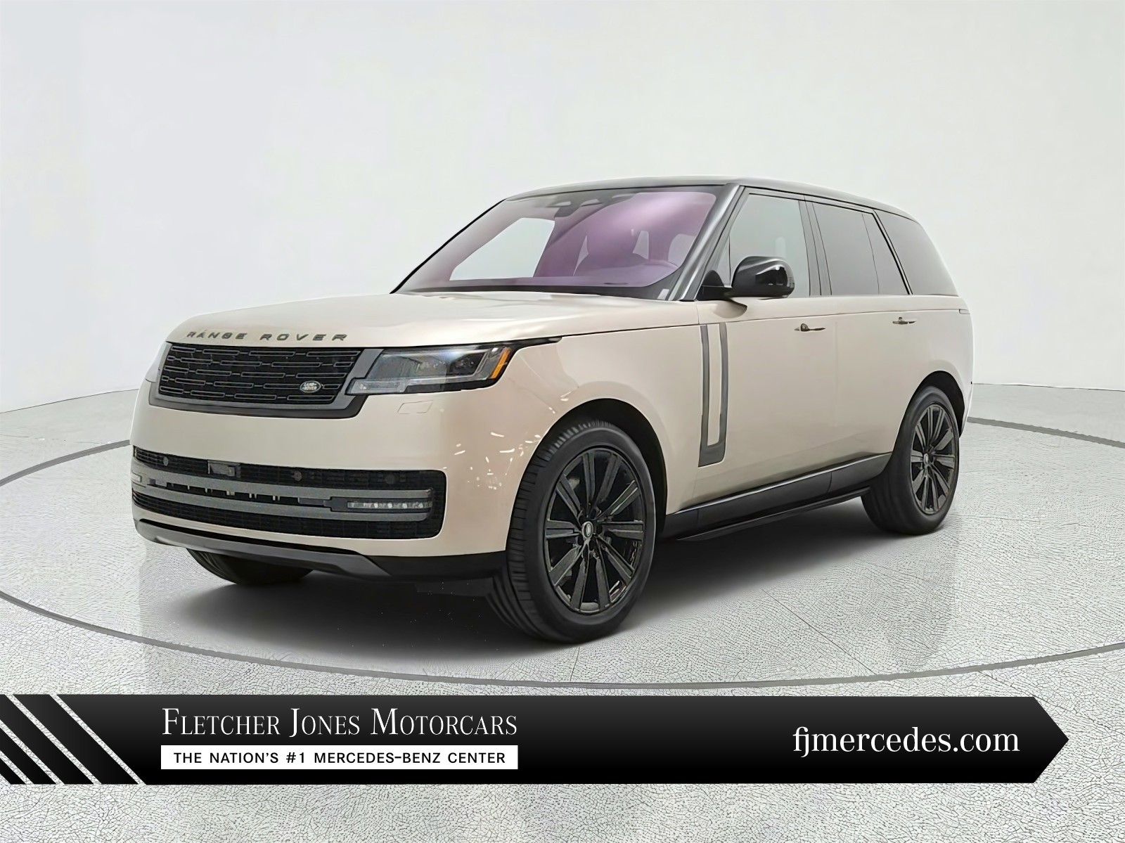 Batumi Gold Premium Metallic 2023 Land Rover Range Rover SUV / Crossover All-Wheel Drive Automatic
