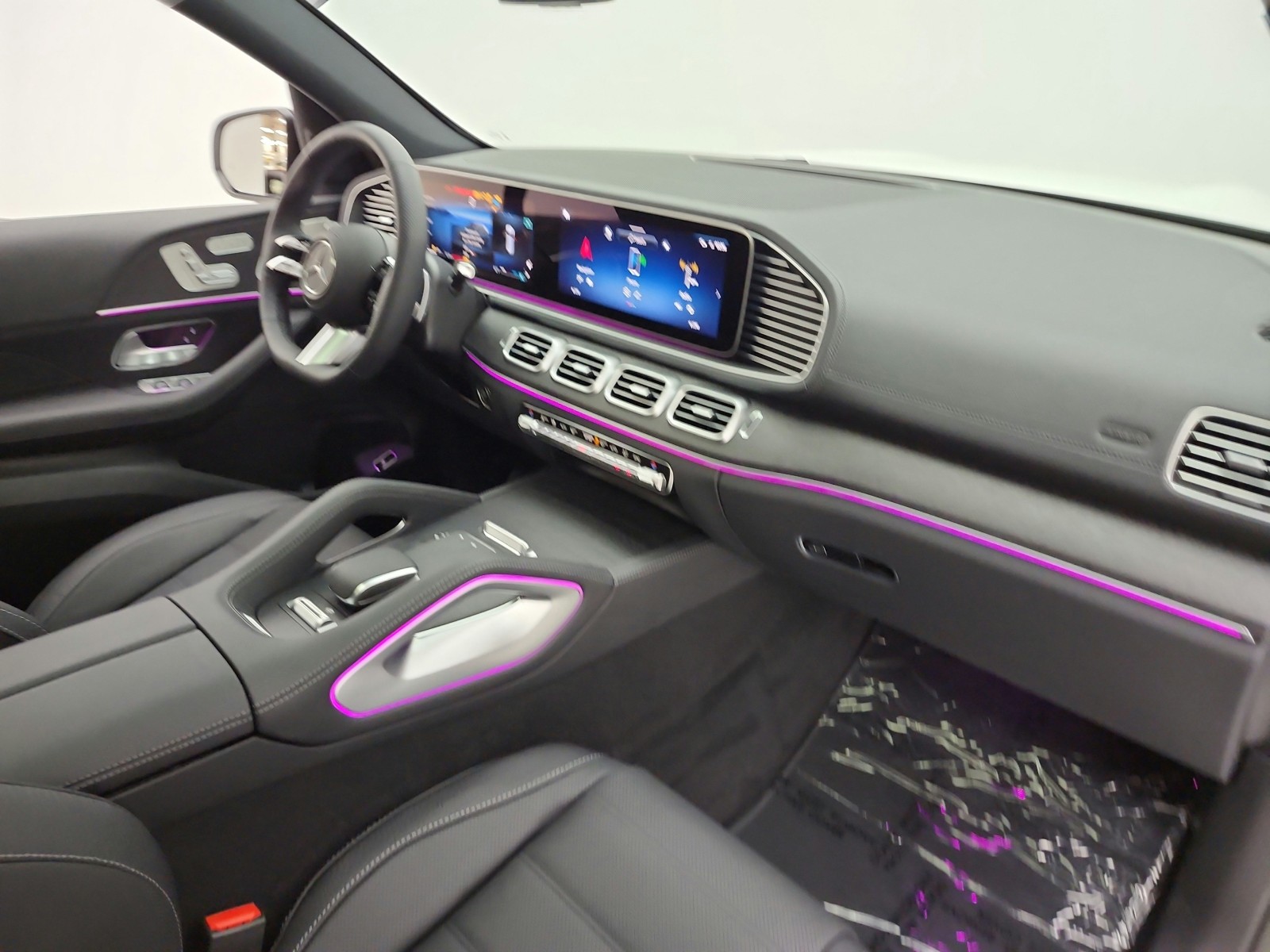 New 2026 Polar White Mercedes-Benz GLS 450 4MATIC® SUV image 15
