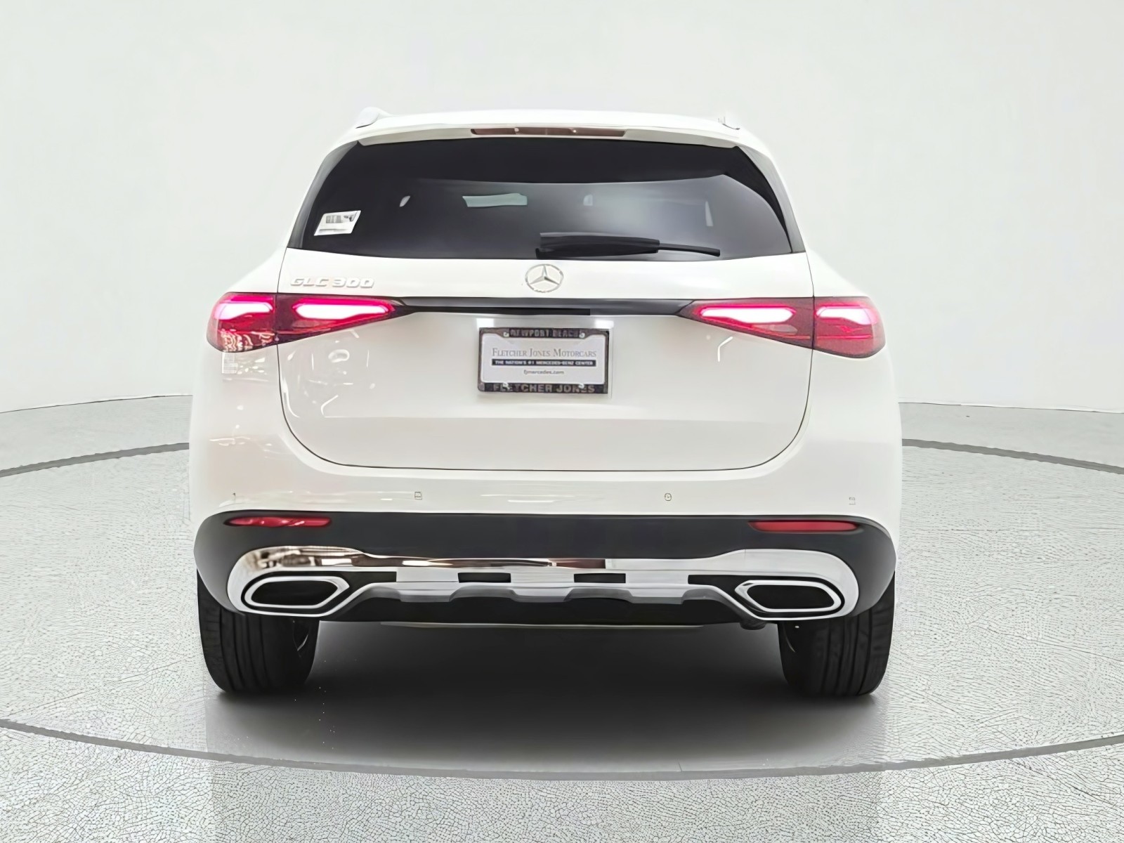 New 2027 Polar White Mercedes-Benz GLC 300 SUV image 6
