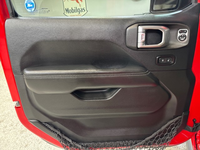 2018 Jeep Wrangler Unlimited Rubicon Custom V6 4WD 6SPEED-MT in , 