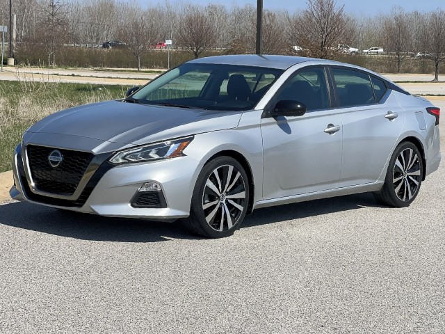 2019 Nissan Altima 2.5 SR in CHESTERFIELD, Missouri