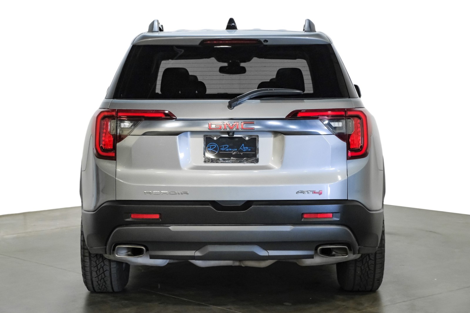 2023 GMC Acadia AWD AT4 PremLthr SkyscapeRoof TechPkg PreferredPkg TowPkg 7