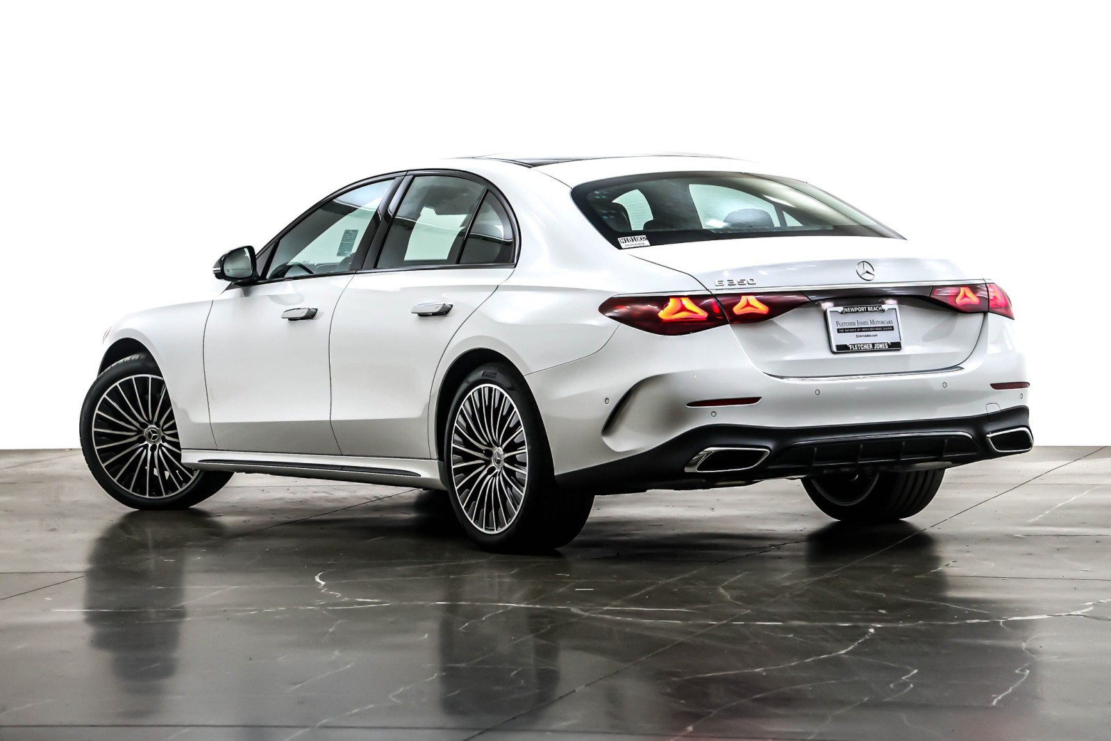 New 2026 Polar White Mercedes-Benz E 350 image 12
