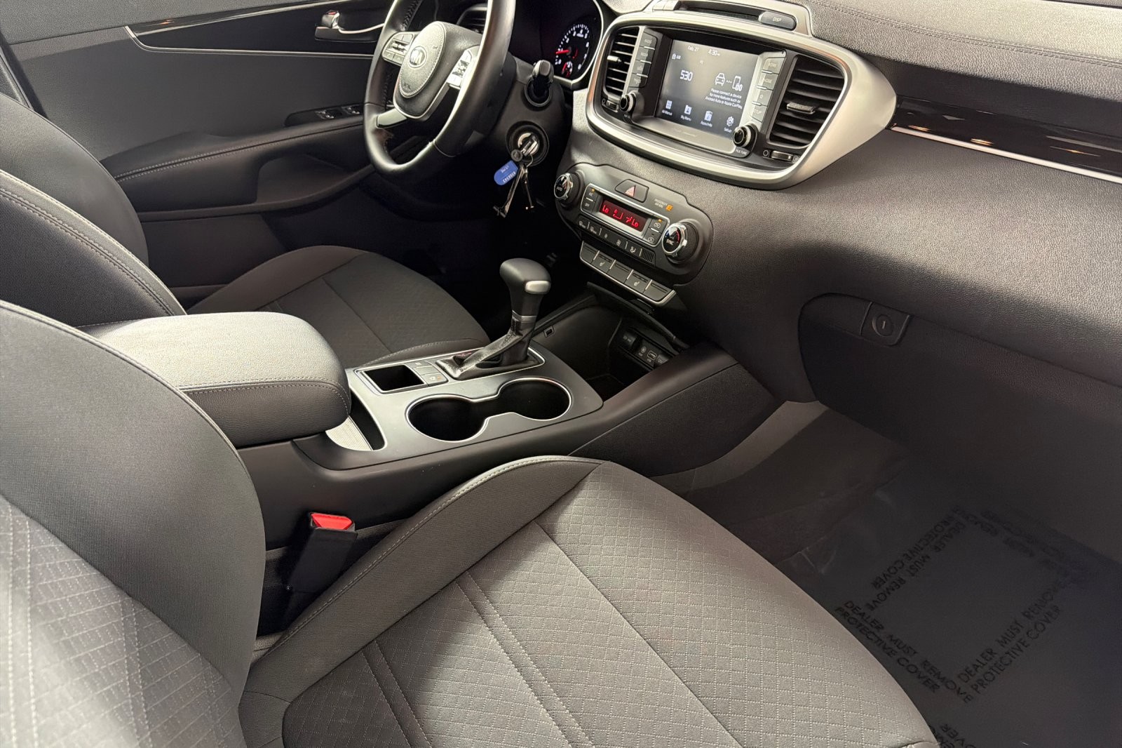 Used 2019 GRAVITY GREY Kia L FWD image 15