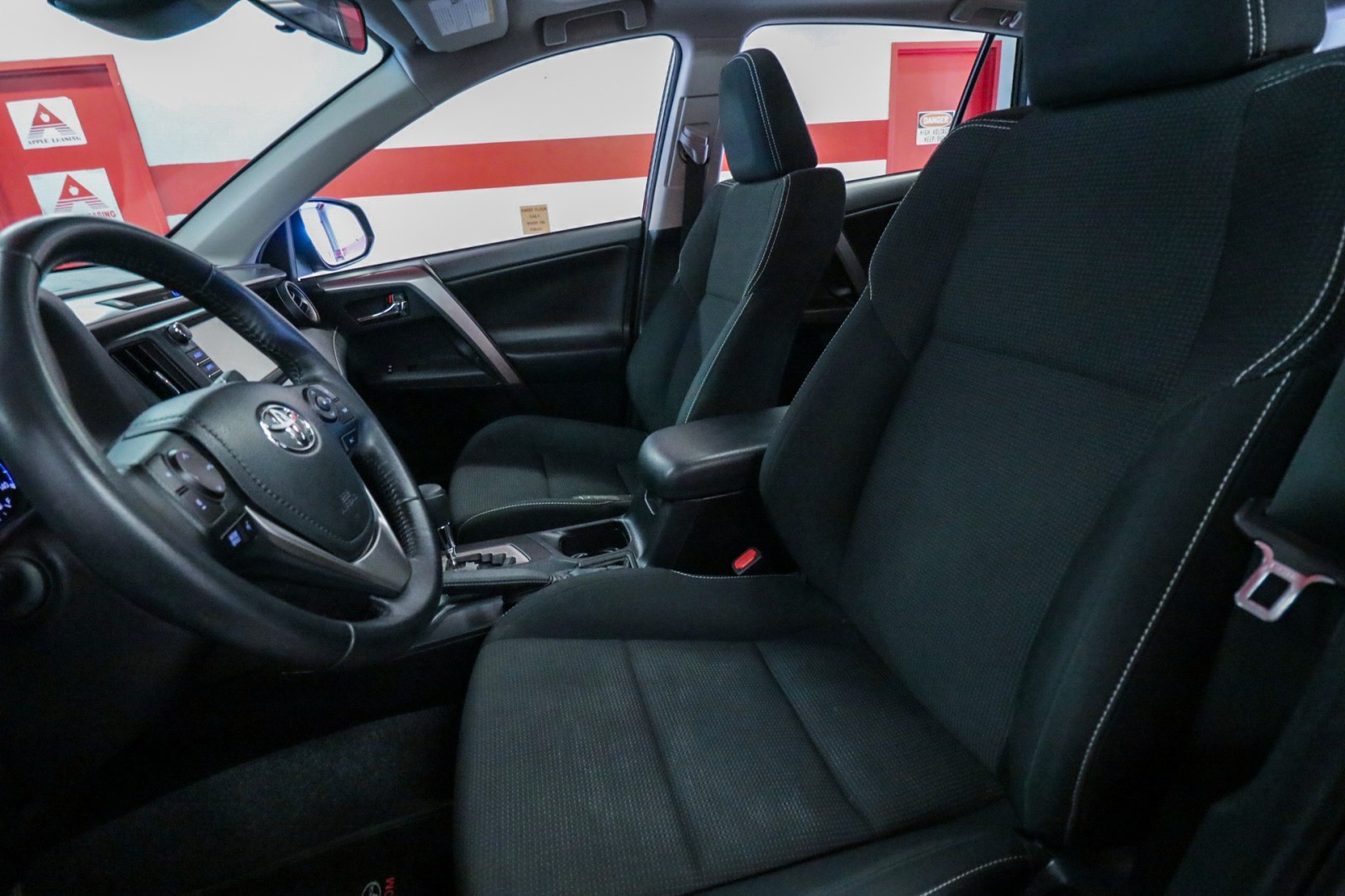 Used Car 2018 Toyota Rav4  Xle For Sale Under $20,000 In Austin, Texas