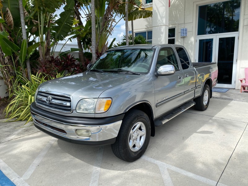 2002 Toyota Tundra SR5 LOW MILES 94,632 1 OWNER in , 