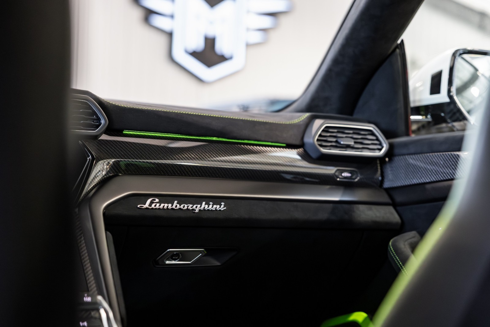 Used Car 2024 Lamborghini Urus  Performante For Sale Under $310,000 In Boerne, Texas