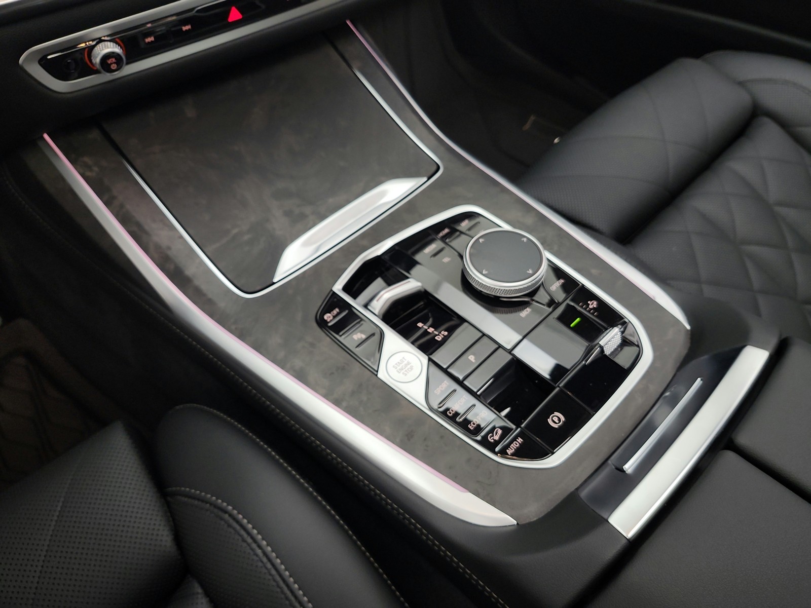 Used 2026 Brooklyn Grey Metallic BMW xDrive40i Sports Activity Vehicle image 13