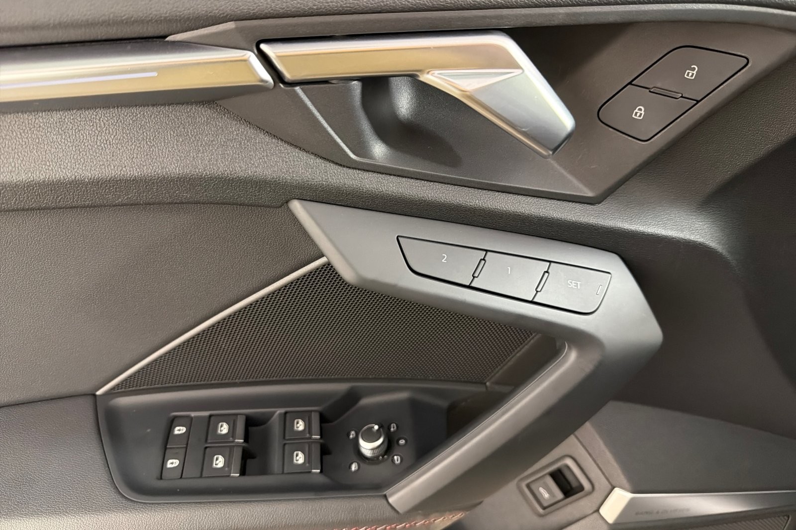 Used 2024 Mythos Black Metallic Audi Premium Plus 2.0 TFSI quattro image 10