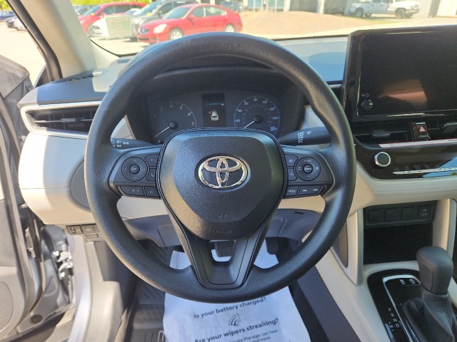 ToyotaCorolla Cross22