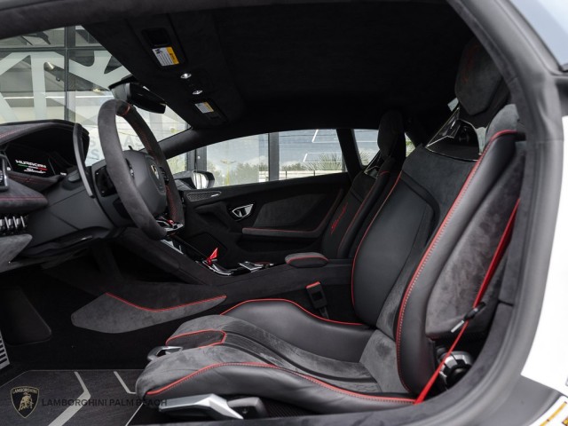 Lamborghini Huracan Sterrato
