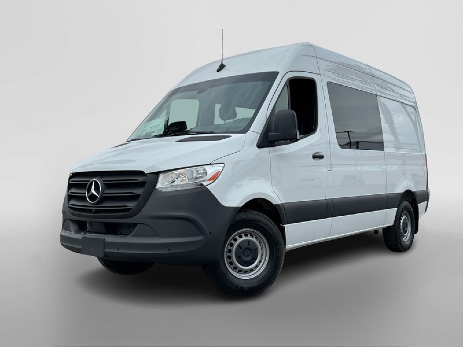 2026 Mercedes-Benz Sprinter Crew Van DCVS2S