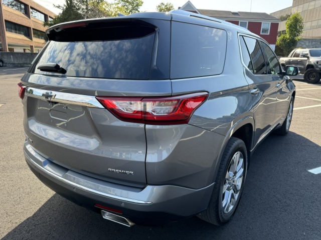 2021 Chevrolet Traverse Premier 5