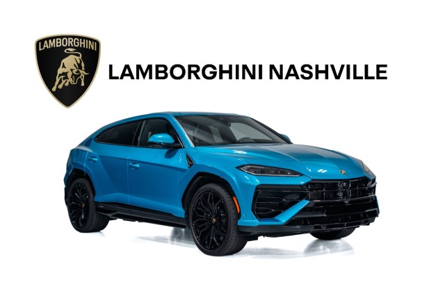  2025 Lamborghini Urus SE AWD   