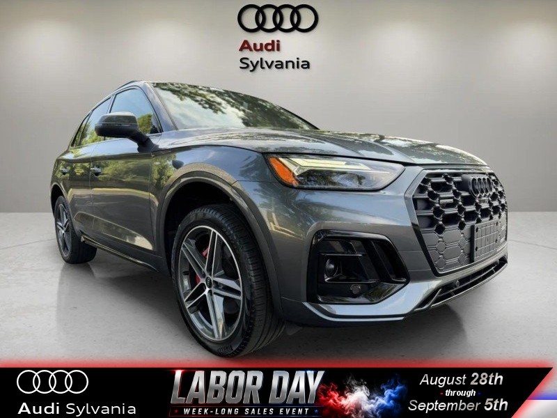 Daytona Gray Pearl Effect 2025 Audi Q5 Hybrid Plug-in SUV / Crossover All-Wheel Drive Automatic