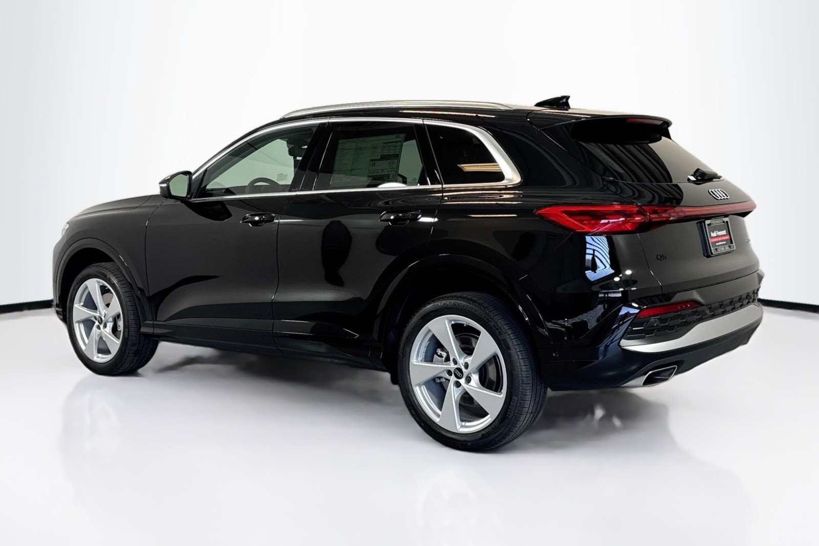 New 2025 Mythos Black Metallic Audi Premium Plus 2.0 TFSI quattro image 7