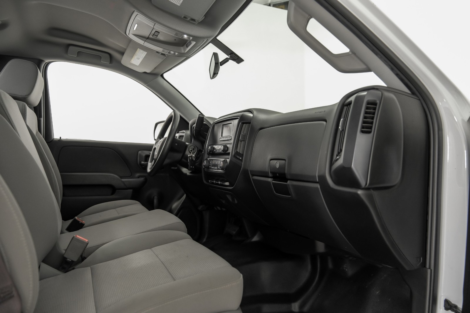 2017 GMC Sierra 1500 REGULAR CAB AUTOMATIC CRUISE CONTROL STEERING WHEE 31