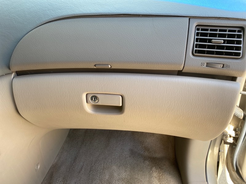 2006 Toyota Sienna VAN LE LOW MILES 78,653 in , 