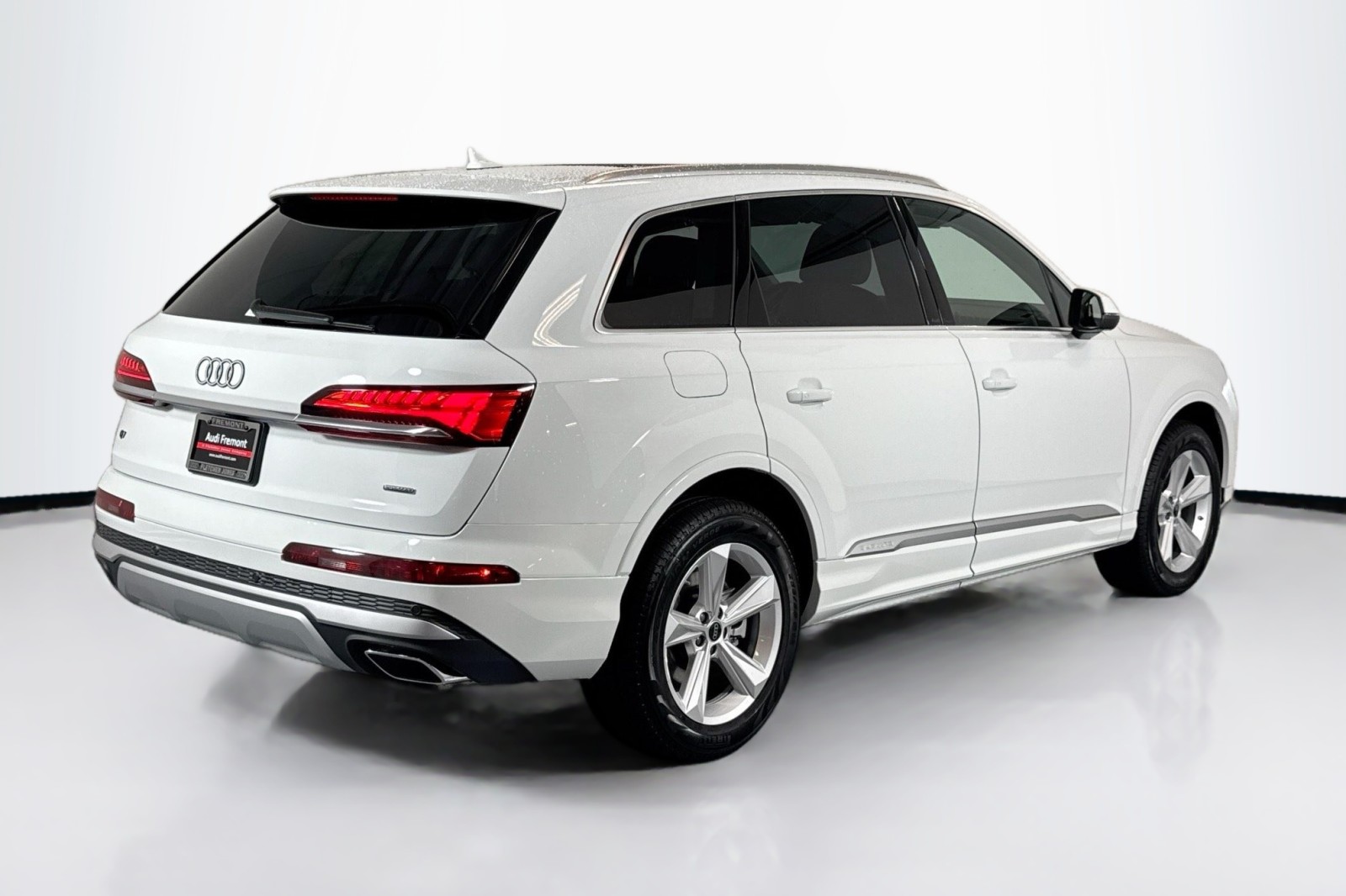 New 2026 Carrara White Audi Premium 45 quattro image 5