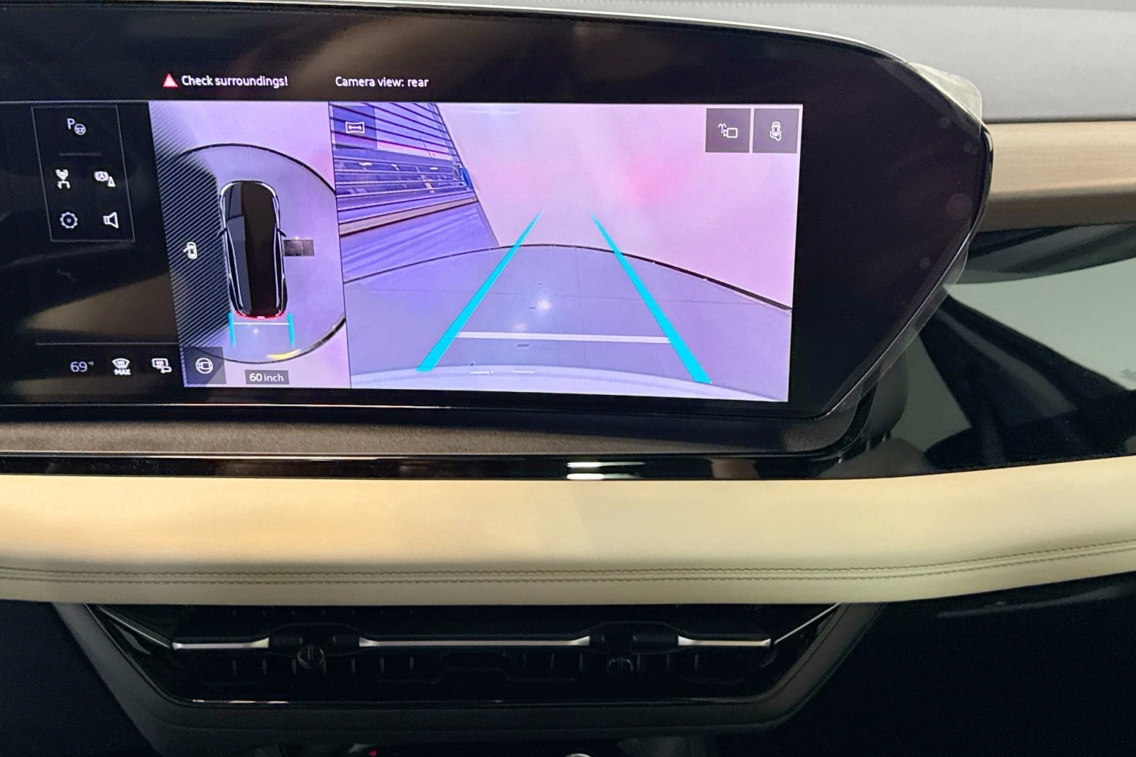 New 2025 Glacier White Metallic Audi Premium quattro image 12