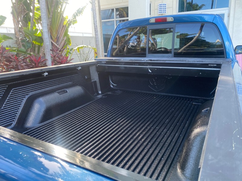 2005 Dodge Dakota SLT LOW MILES 69,842 4WD CLUB in , 