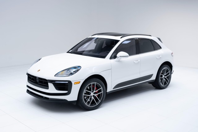 2023  Macan S in , 