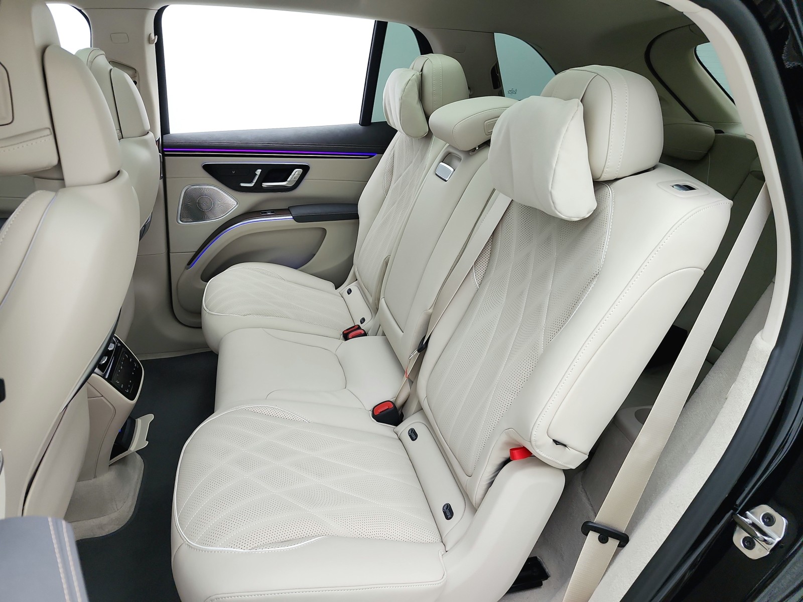 New 2026 Black Mercedes-Benz EQS 400 image 10